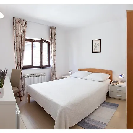 Moderno 2 Apartament Fažana