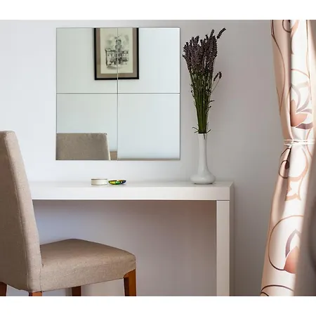Moderno 2 Apartment